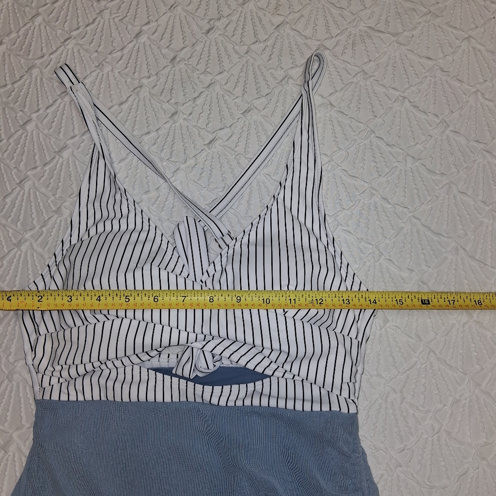 B2 PRITY New Striped Halter Swimsuit with Blue Skirt size M - Picture 14 of 16